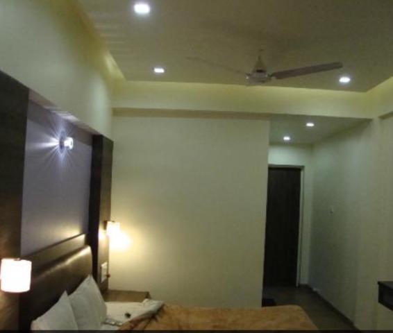 Shreyas Hotel マハバレシュワール エクステリア 写真